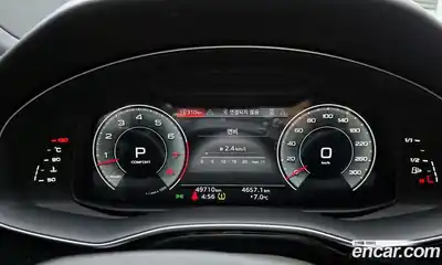Audi Q8 2021 3.0 гидро в Москве № 229892, миниатюра 8