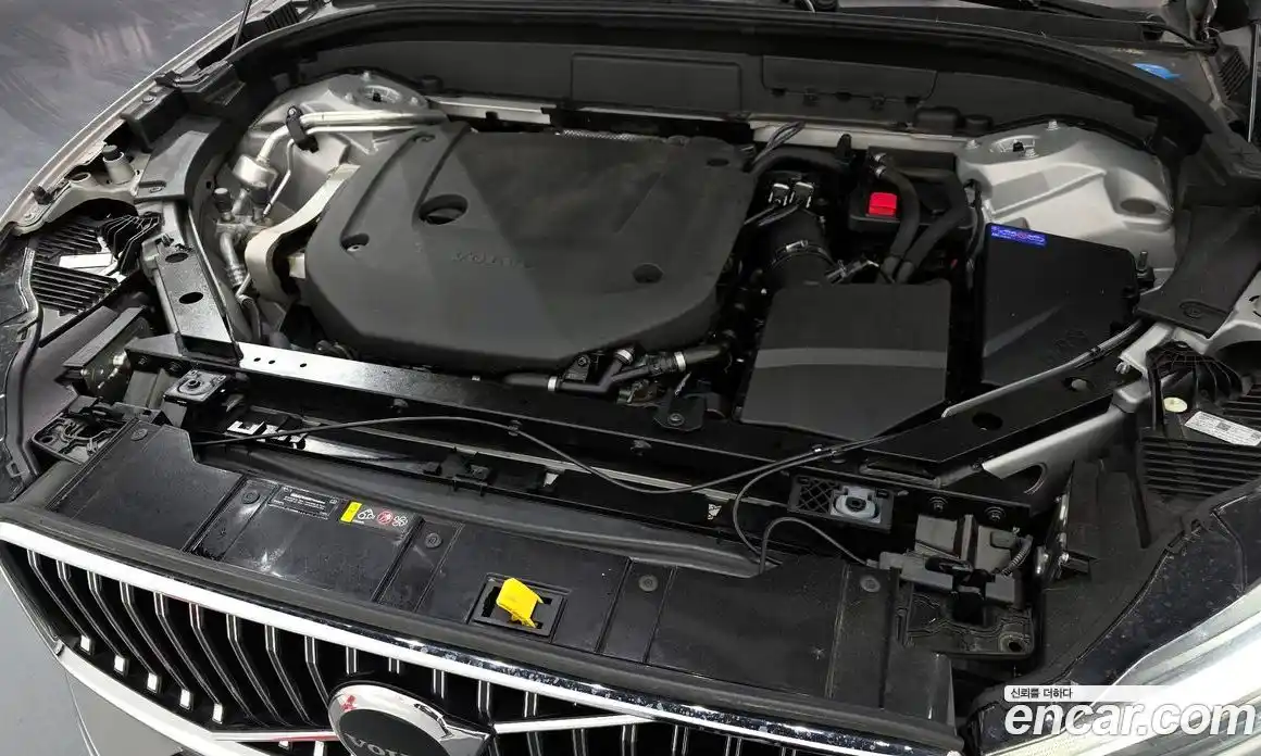 Volvo XC60 2023 2.0 гидро в Москве № 230491, фото 6