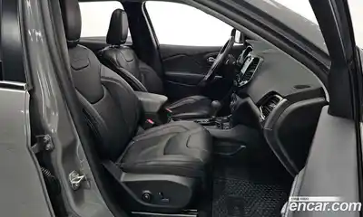 Jeep Cherokee 2021 2.4 гидро в Москве № 232522, миниатюра 12