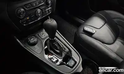 Jeep Cherokee 2021 2.4 гидро в Москве № 232522, миниатюра 9