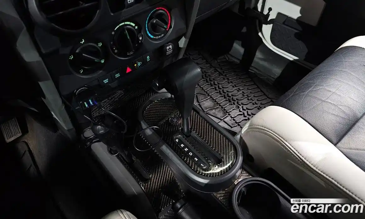 Jeep Wrangler 2010 2.8 гидро в Москве № 232766, фото 9