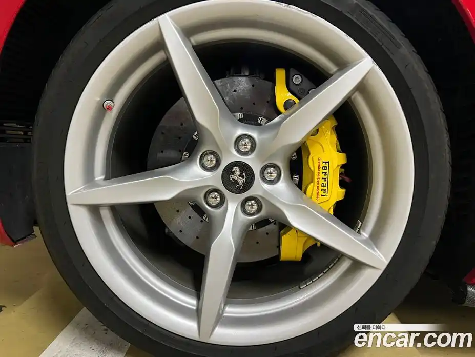 Ferrari 488 2018 3.9 гидро в Москве № 236320, фото 5