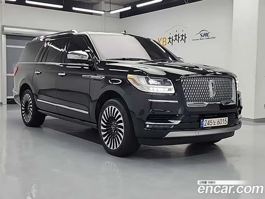 Lincoln Navigator 2019 3.5 гидро в Москве № 255874, фото 4