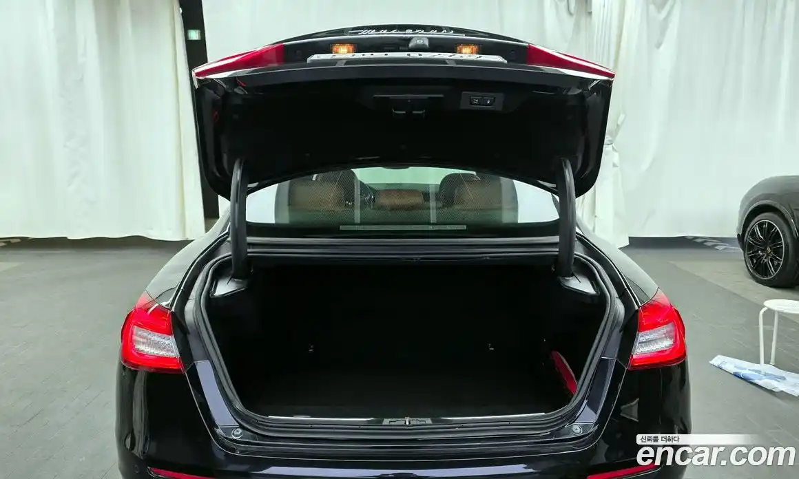 Maserati Quattroporte 2016 3.0 гидро в Москве № 255929, фото 20