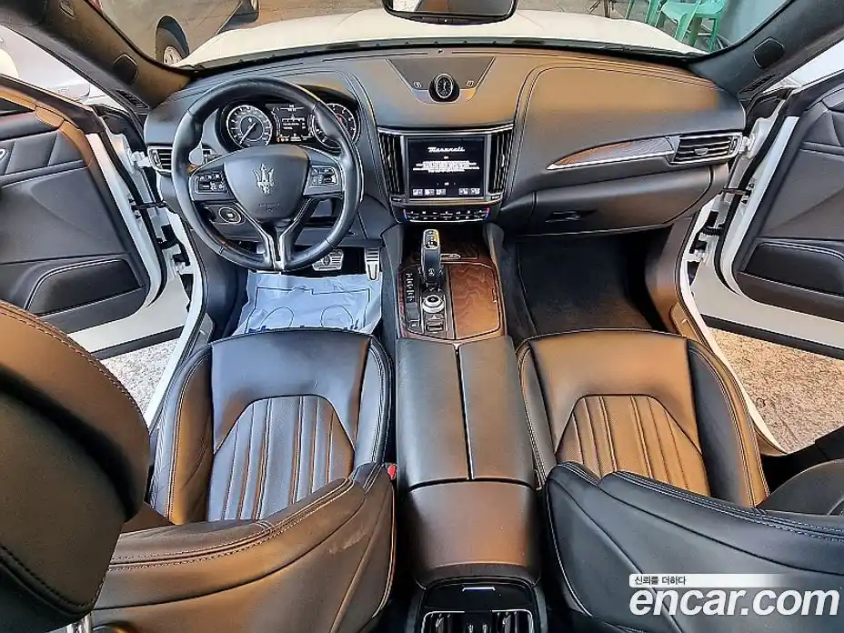 Maserati Levante 2022 2.0 гидро в Москве № 255971, фото 5