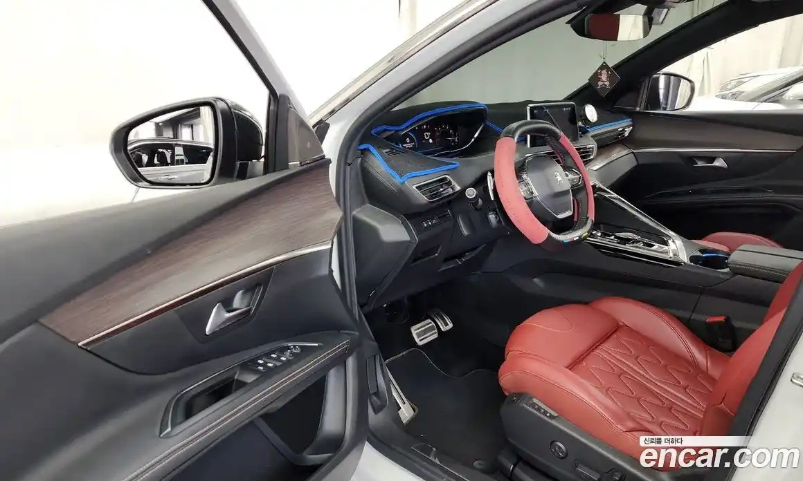 Peugeot 5008 2024 1.2 гидро в Москве № 256227, фото 10