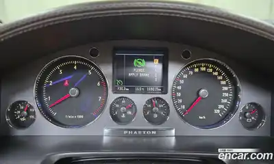 Volkswagen Phaeton 2006 6.0 гидро в Москве № 277614, миниатюра 8