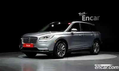 Lincoln Corsair, 2021