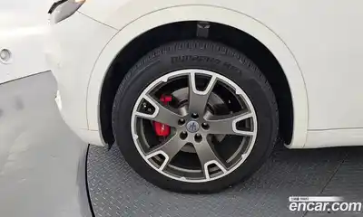 Maserati Levante 2018 3.0 гидро в Москве № 282991, миниатюра 5