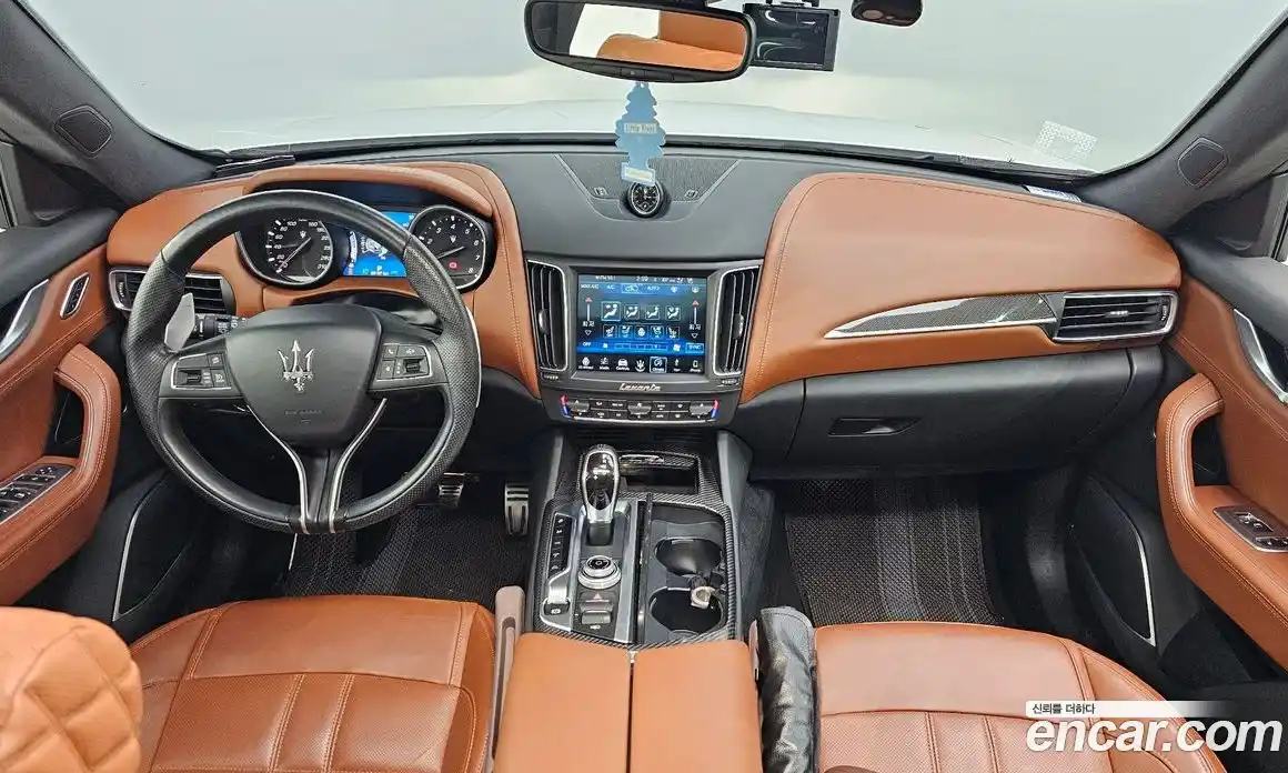 Maserati Levante 2018 3.0 гидро в Москве № 282991, фото 7