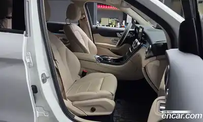 Mercedes-Benz GLC-Class 2019 2.0 гидро в Москве № 311339, миниатюра 11