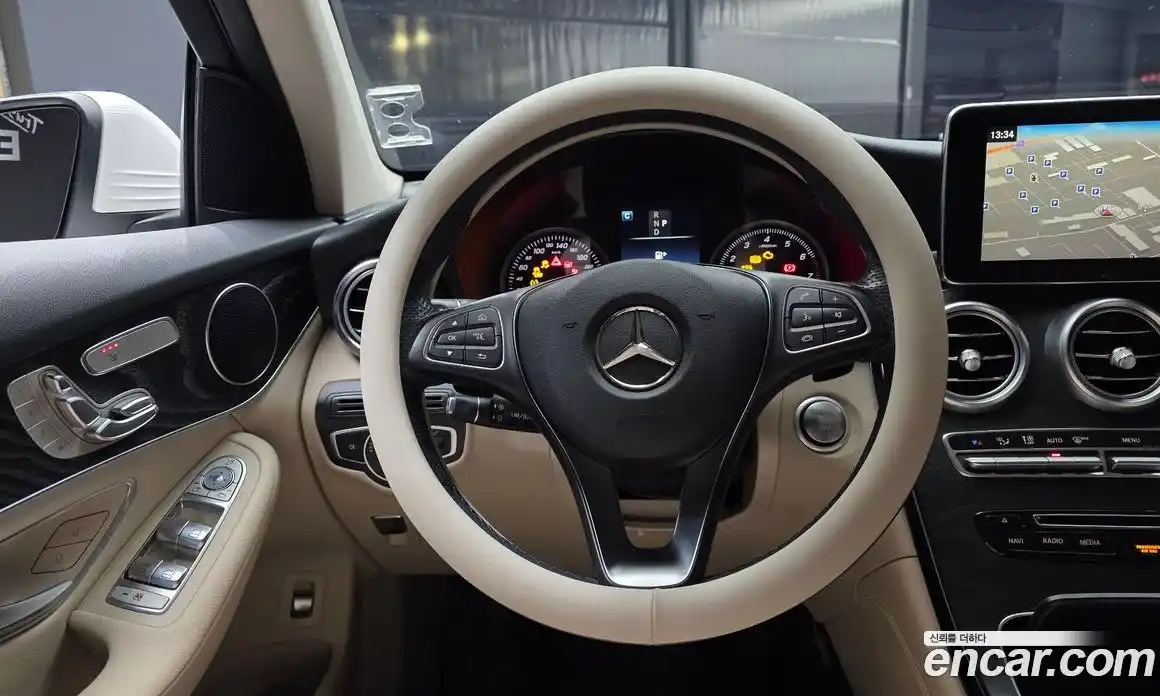 Mercedes-Benz GLC-Class 2019 2.0 гидро в Москве № 311339, фото 13