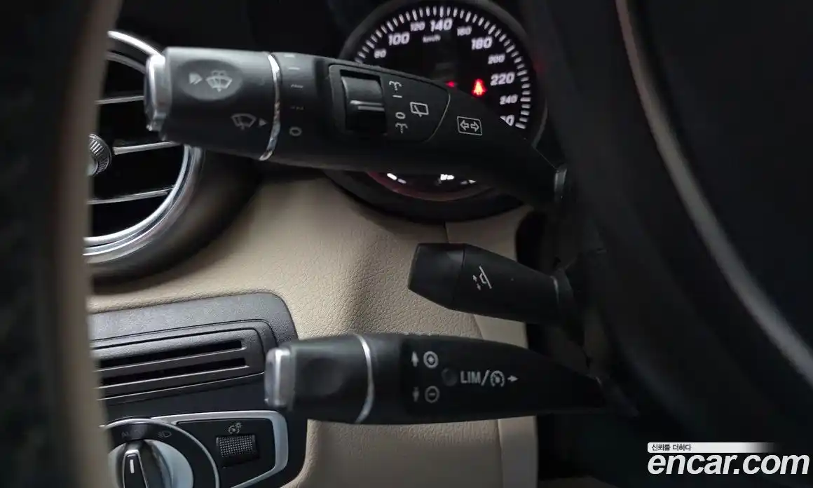 Mercedes-Benz GLC-Class 2019 2.0 гидро в Москве № 311339, фото 18