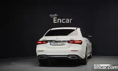 Mercedes-Benz E-Class 2020 1.9 гидро, миниатюра 4
