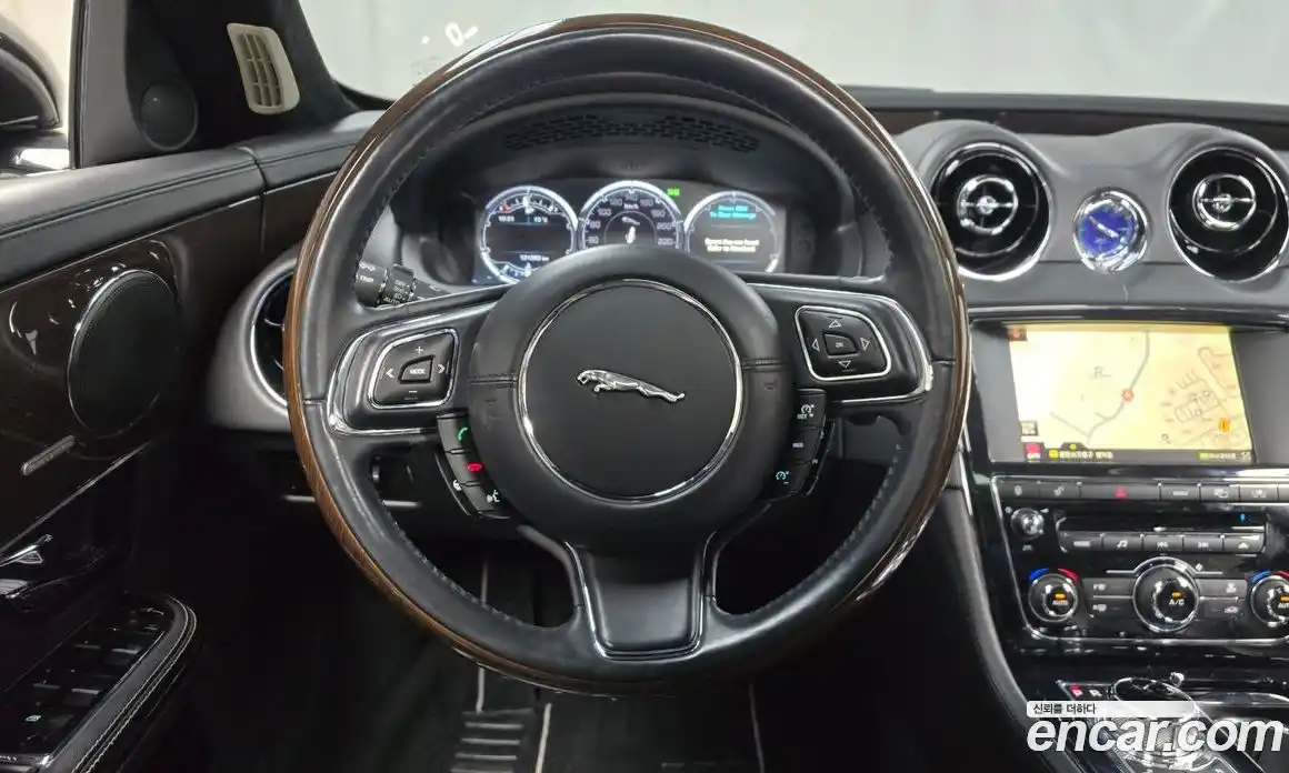 Jaguar XJ 2011 5.0 гидро в Москве № 320216, фото 13