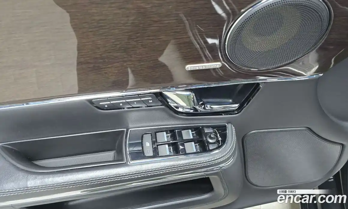 Jaguar XJ 2011 5.0 гидро в Москве № 320216, фото 16