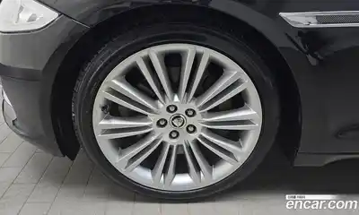 Jaguar XJ 2011 5.0 гидро в Москве № 320216, миниатюра 5