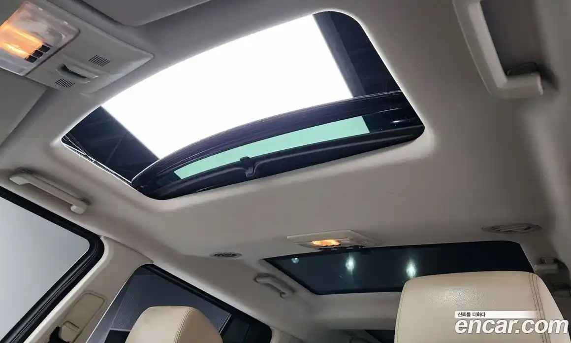 Land Rover Discovery 2016 3.0 гидро в Москве № 328416, фото 19