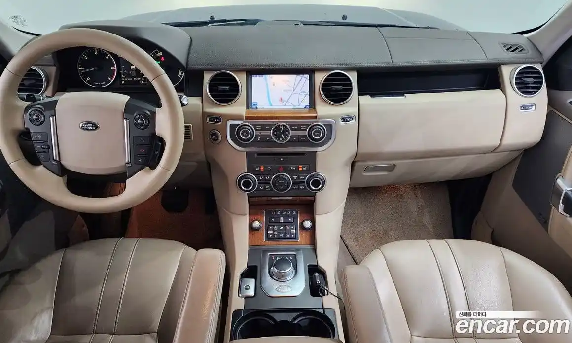Land Rover Discovery 2016 3.0 гидро в Москве № 328416, фото 7