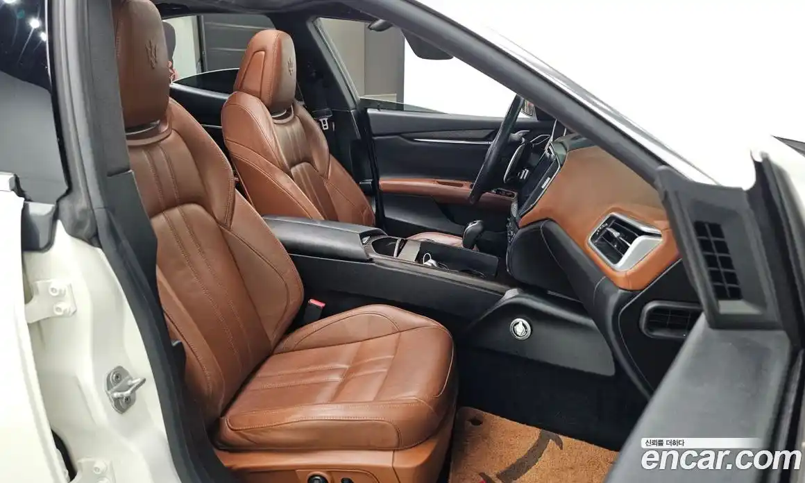 Maserati Ghibli 2017 3.0 гидро в Москве № 331120, фото 11