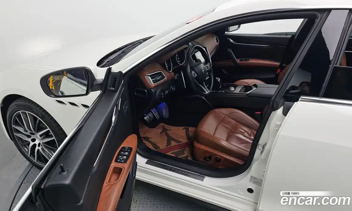 Maserati Ghibli 2017 3.0 гидро в Москве № 331120, фото 10