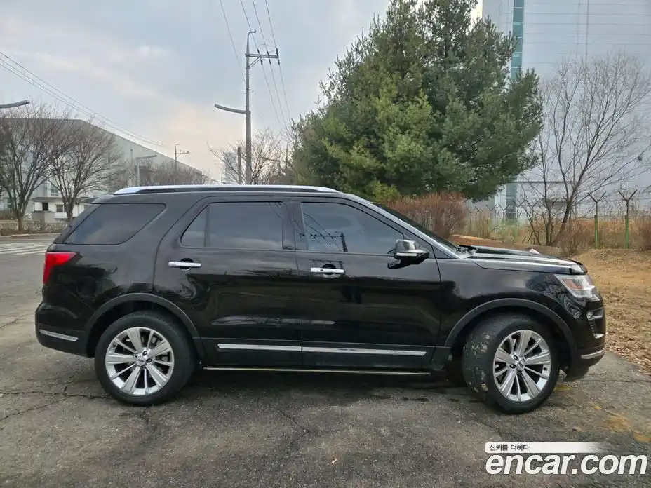 Ford Explorer 2018 2.3 гидро в Москве № 363342, фото 7