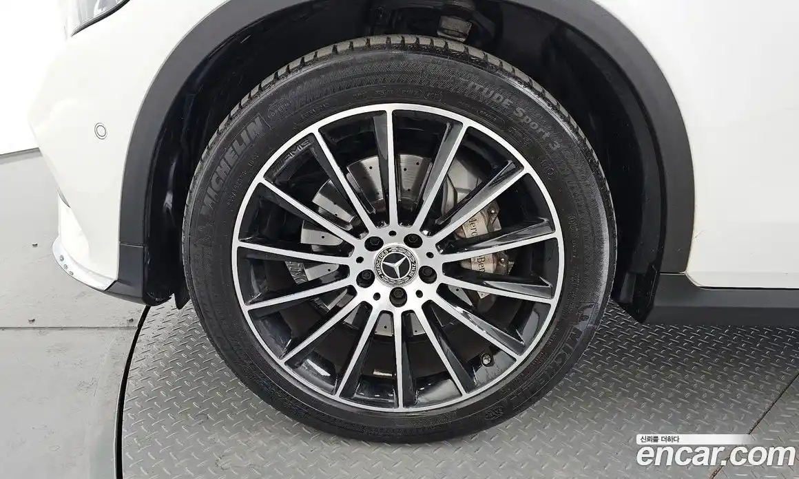 Mercedes-Benz GLC-Class 2019 2.0 гидро в Москве № 369317, фото 4