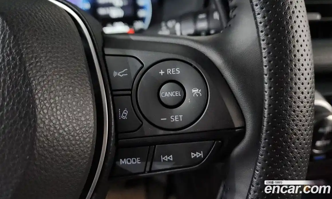 Toyota RAV4 2025 2.5 гидро в Москве № 383904, фото 14