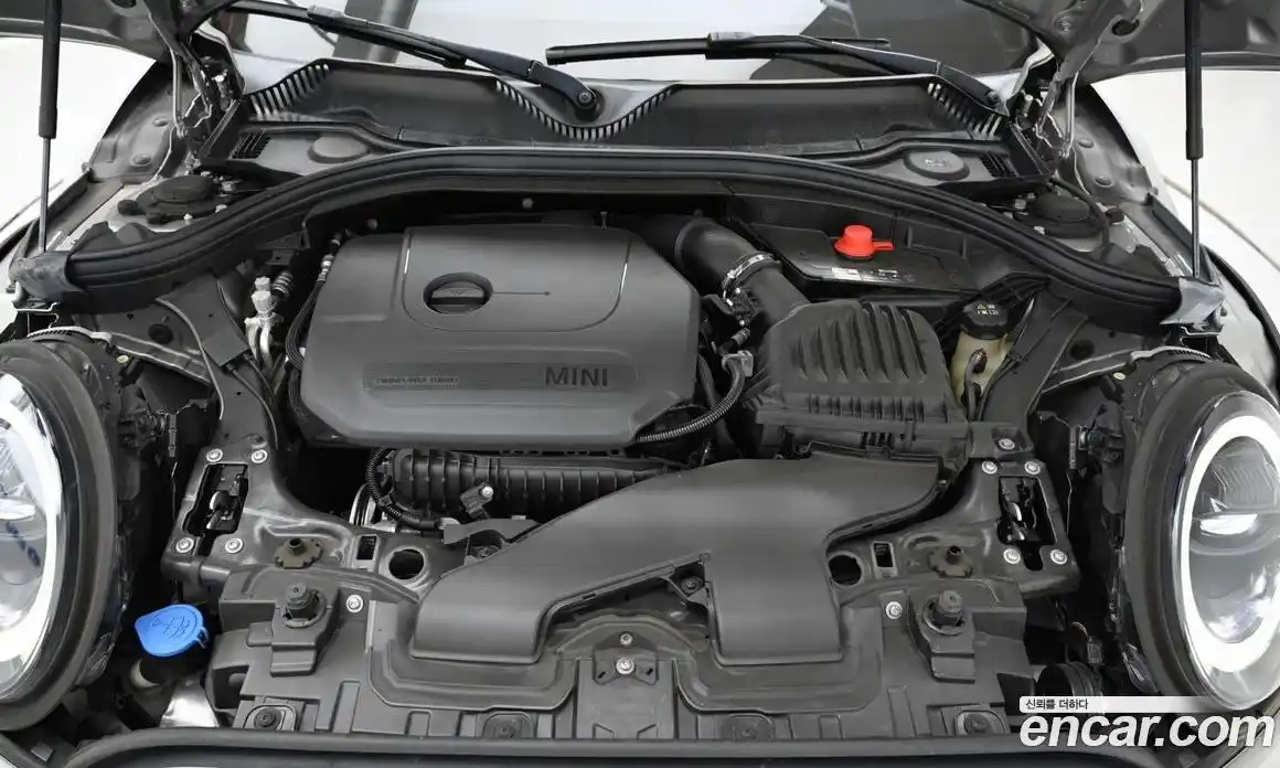 Mini Clubman 2023 1.5 гидро в Москве № 416997, фото 6