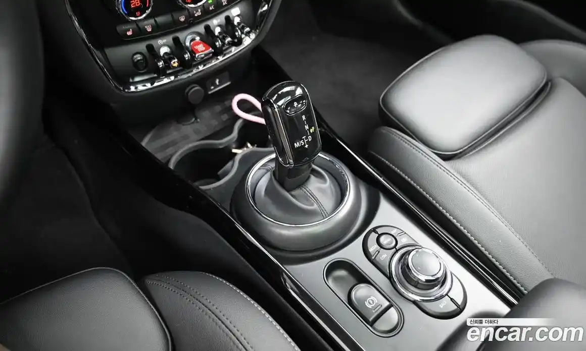 Mini Clubman 2023 1.5 гидро в Москве № 416997, фото 9