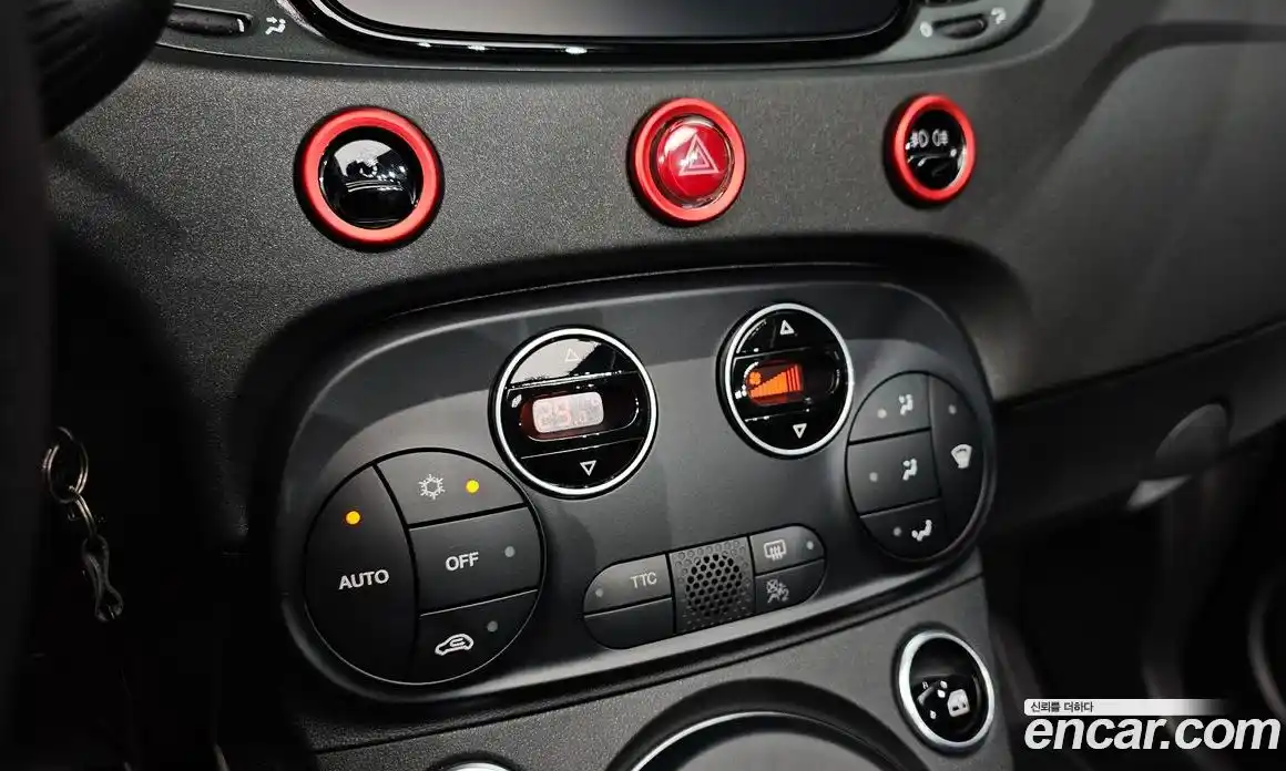 Fiat 500 2022 1.4 гидро в Москве № 418277, фото 17