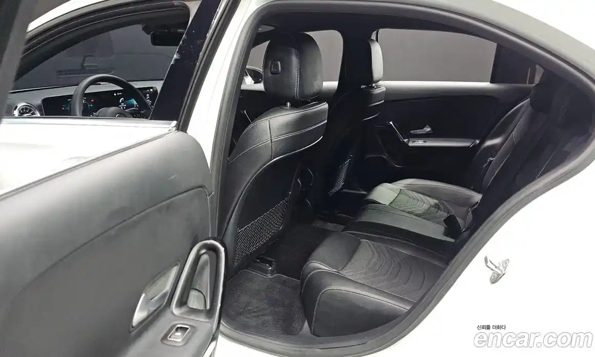 Mercedes-Benz A-Class 2020 2.0 гидро в Москве № 427409, фото 12