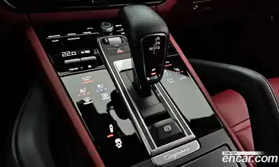 Porsche Cayenne 2023 3.0 гидро в Москве № 430562, миниатюра 9