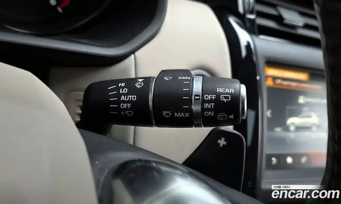 Land Rover Discovery 2018 2.0 гидро в Москве № 431323, фото 17