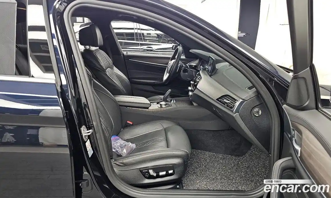 BMW 5-Series 2018 2.0 гидро в Москве № 493176, фото 11