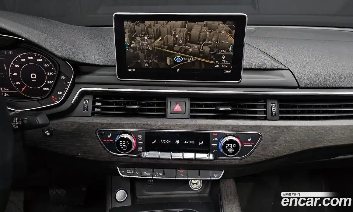 Audi A4 2019 2.0 гидро в Москве № 496796, фото 14