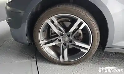 Audi A4 2019 2.0 гидро в Москве № 496796, миниатюра 5