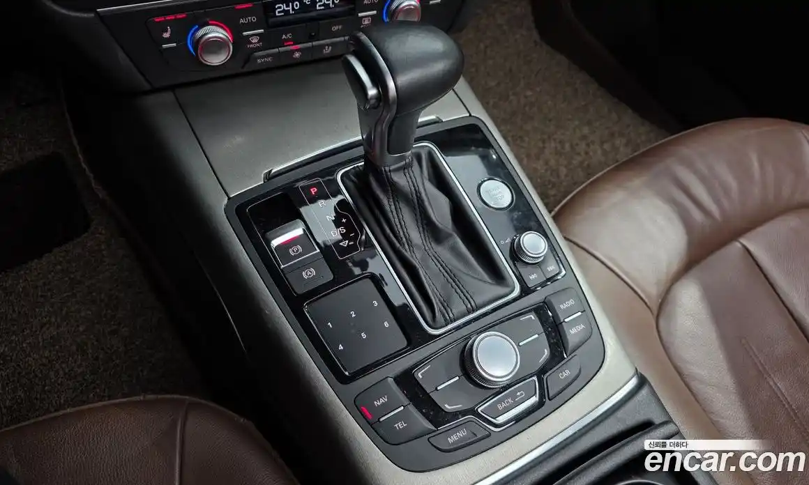 Audi A7 2014 3.0 гидро в Москве № 497049, фото 9
