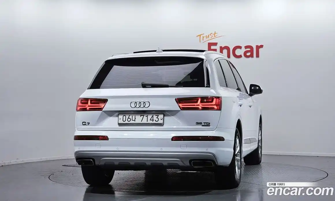 Audi Q7 2016 3.0 гидро в Москве № 497059, фото 4