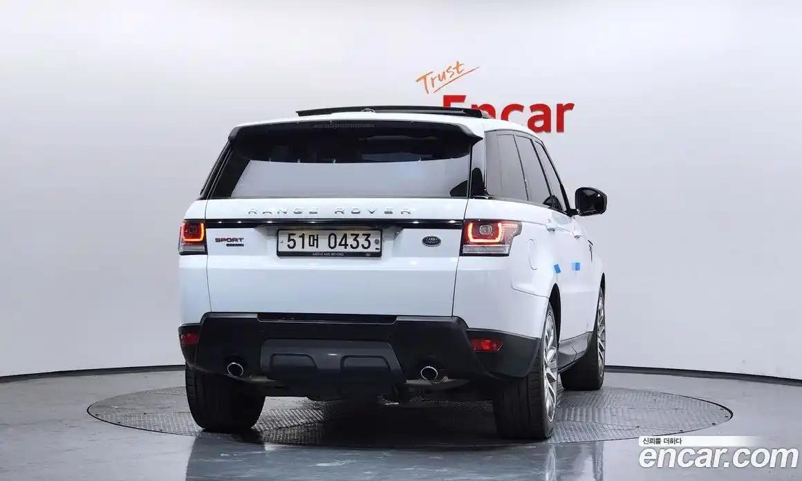 Land Rover Range-Rover Sport 2015 3.0 гидро в Москве № 499045, фото 4