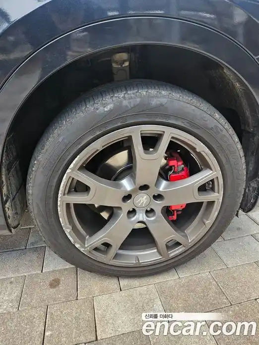 Maserati Levante 2018 3.0 гидро в Москве № 500131, фото 6