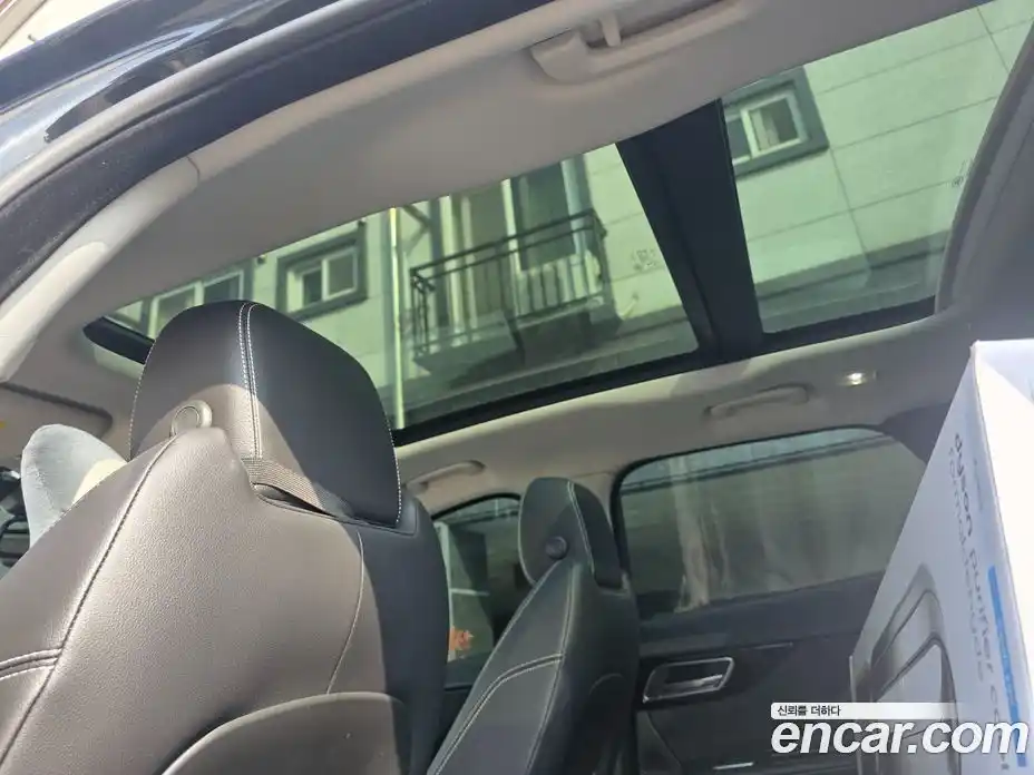 Jaguar F-Pace 2017 2.0 гидро в Москве № 500314, фото 14