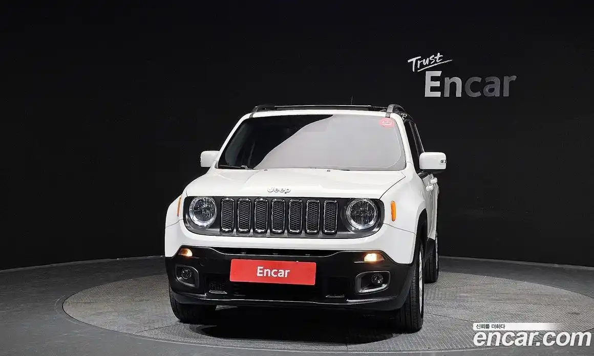 Jeep Renegade 2017 2.4 гидро в Москве № 522354, фото 3