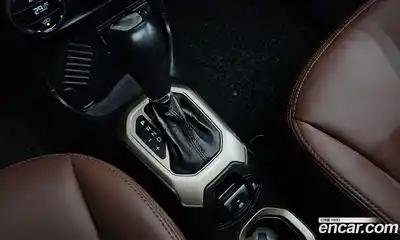 Jeep Renegade 2017 2.4 гидро в Москве № 522354, миниатюра 9