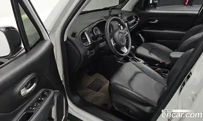 Jeep Renegade 2023 1.3 гидро в Москве № 534506, миниатюра 11