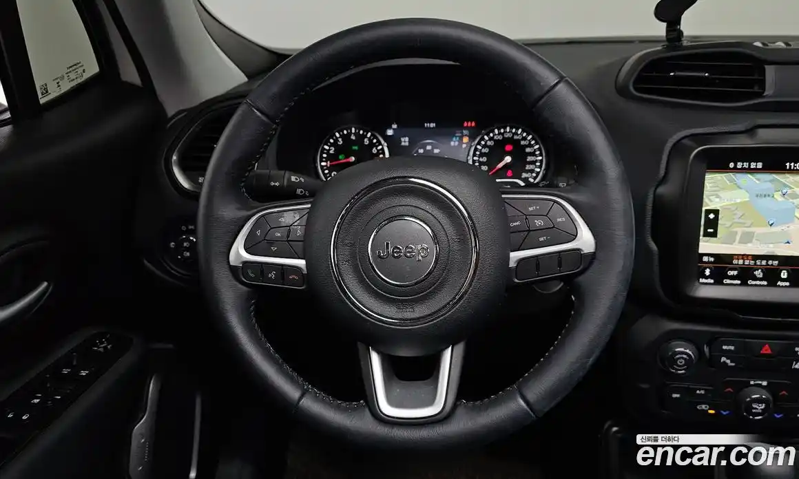 Jeep Renegade 2023 1.3 гидро в Москве № 534506, фото 13