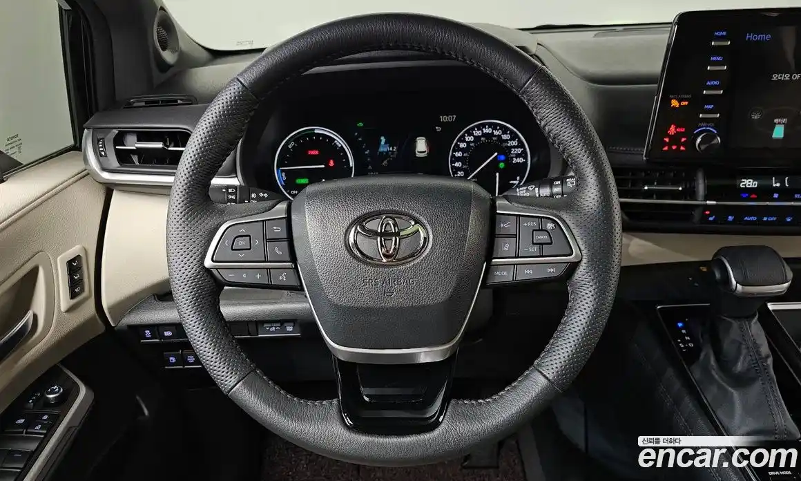 Toyota Sienna 2023 2.5 гидро в Москве № 535440, фото 12