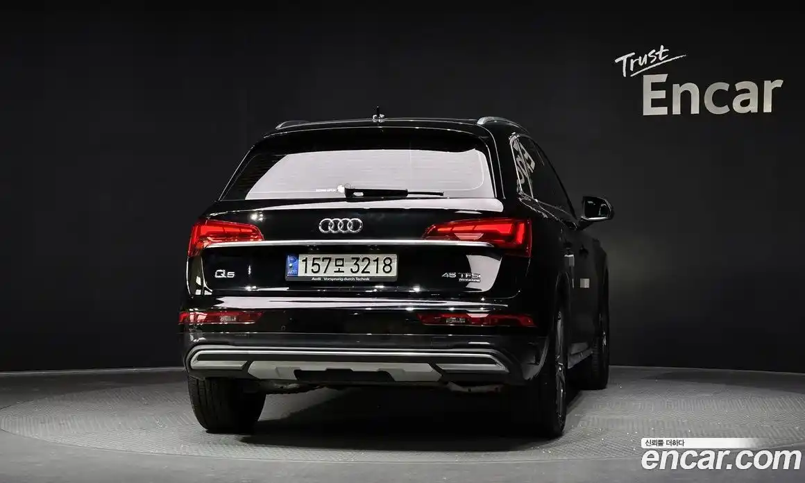 Audi Q5 2021 2.0 гидро в Москве № 544071, фото 4