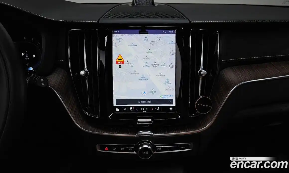 Volvo XC60 2022 2.0 гидро в Москве № 545099, фото 14