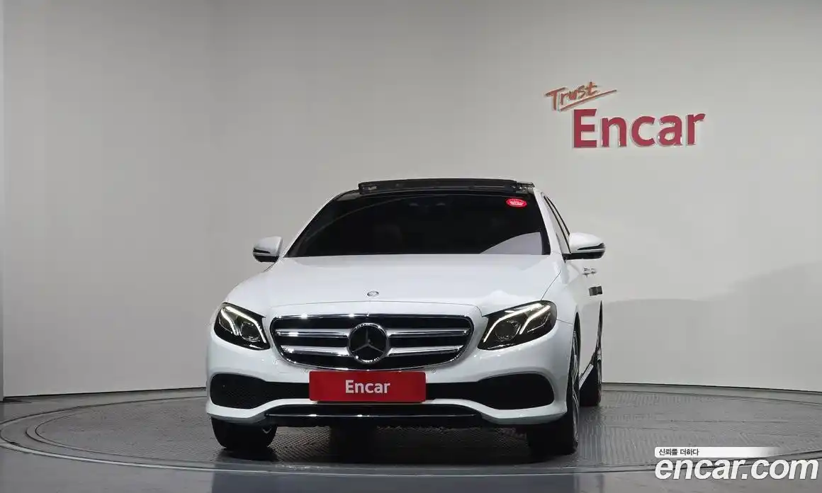 Mercedes-Benz E-Class 2016 2.0 гидро в Москве № 592193, фото 3